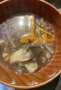 きのこと生姜の中華スープ