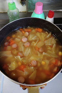 ヨウサマの減塩キャベツのポトフ風スープ