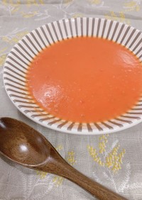 ホエイで作るトマトスープ