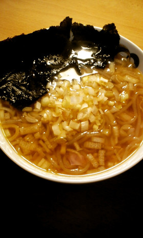 コンビニで売ってる!白滝醤油ラーメン