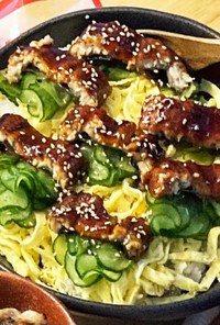 アメリカ☆彡鰻と胡瓜の夏ちらし寿司
