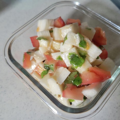 長芋トマトの韓国風サラダ