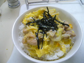 卵トロトロ!!絶品塩親子丼
