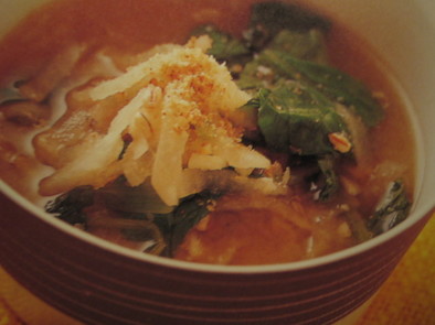 切干大根と小松菜のすりゴマ味噌汁～の写真