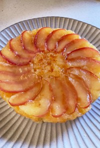林檎のアップサイドダウンケーキ