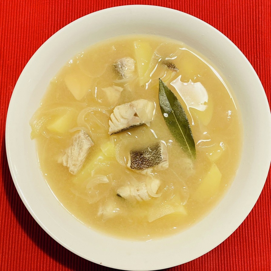 タラとジャガイモのスープ煮の画像