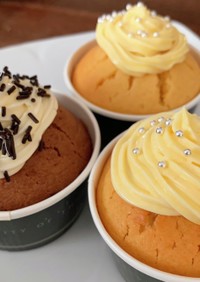 バタークリームカップケーキ 
