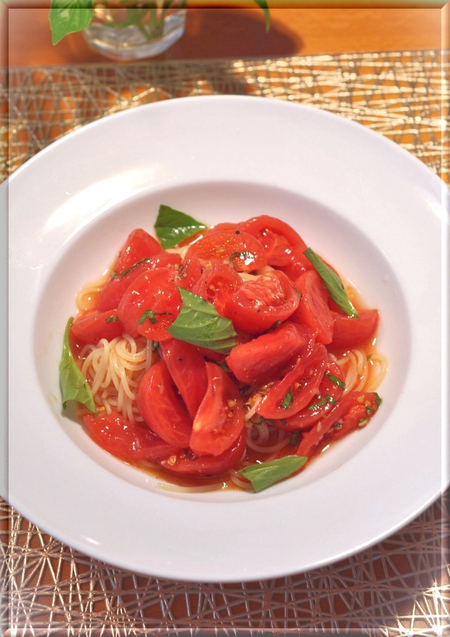 トマトの冷製カッペリーニ　（冷製パスタ）の画像