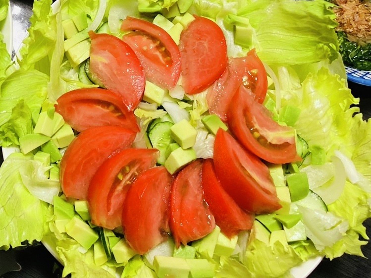 生野菜サラダの画像