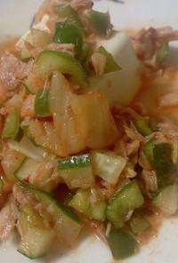 サラダや豆腐にかける食べるキムチソース