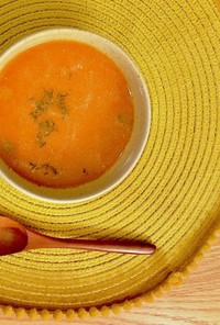 【ポーランド】トマトスープ