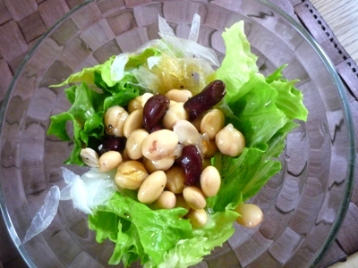 ヘルシー☆お豆と玉ねぎのサラダの画像