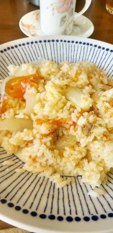 レミさんのトマト、玉ねぎの炊き込みご飯の写真
