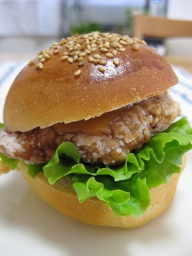 オイマヨ★チキン竜田バーガー