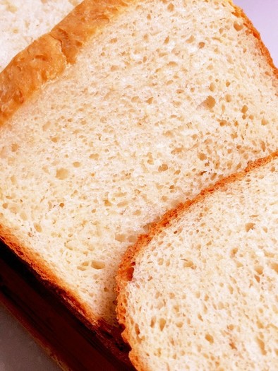 HBふんわりもっちりオートミール食パンの写真