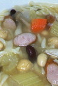 豆と野菜のパスタスープ