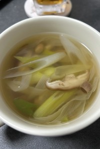 しいたけと長ネギの中華スープ