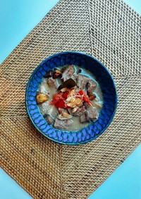 ソトベタウィ(インドネシア風牛肉スープ)