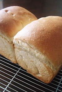 キャラメルミルクの食パン
