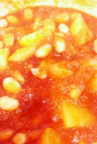 ジャガイモと大豆水煮のトマト煮