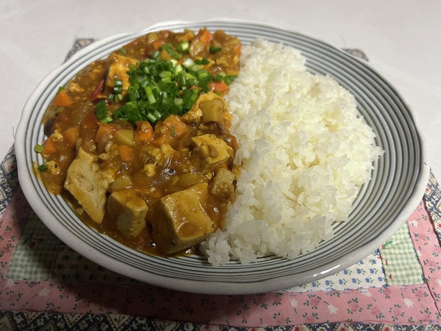 麻婆豆腐カレーの画像
