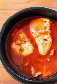 8分|貝と豆腐のスープ★スントゥブチゲ赤