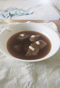 カシス味カムチャッカファイヤー豚角煮
