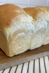 パウンド型でぐんぐん伸びる1斤食パン