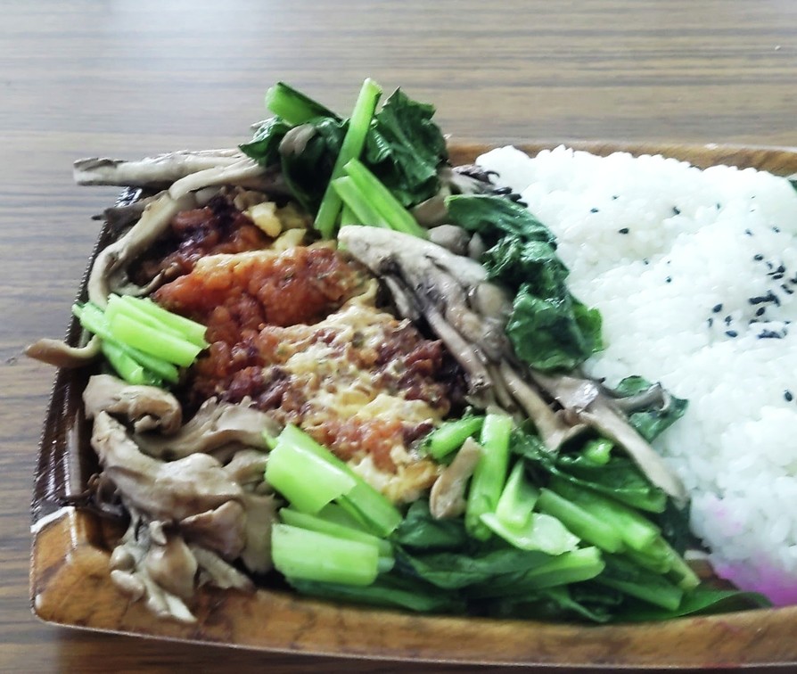 “きのこチキン南蛮タルタル小松菜和え”の画像