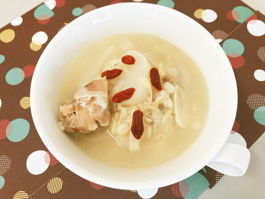 鶏肉と押麦入り☆参鶏湯風スープの画像