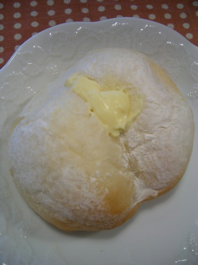 クレームフォンデュ～Wクリームの白パン～の写真