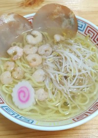 蝦潮湯麺(むきエビ入り塩ラーメン)