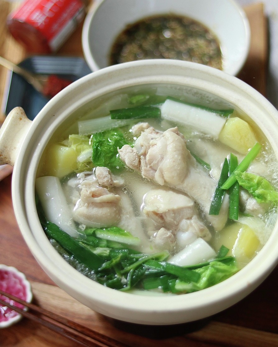 疲れた胃を休める韓国風水炊きタッカンマリの画像