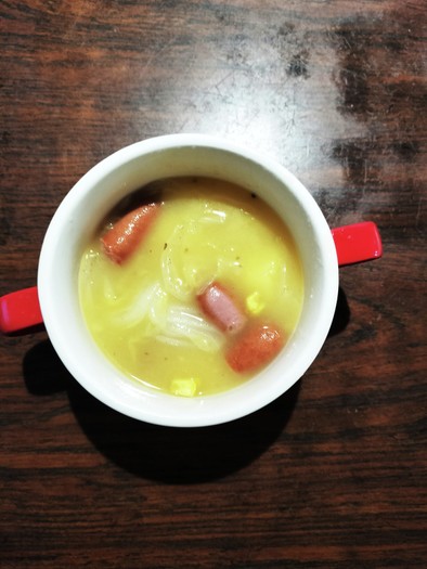 ポテトとウインナー白菜のコーンスープの写真