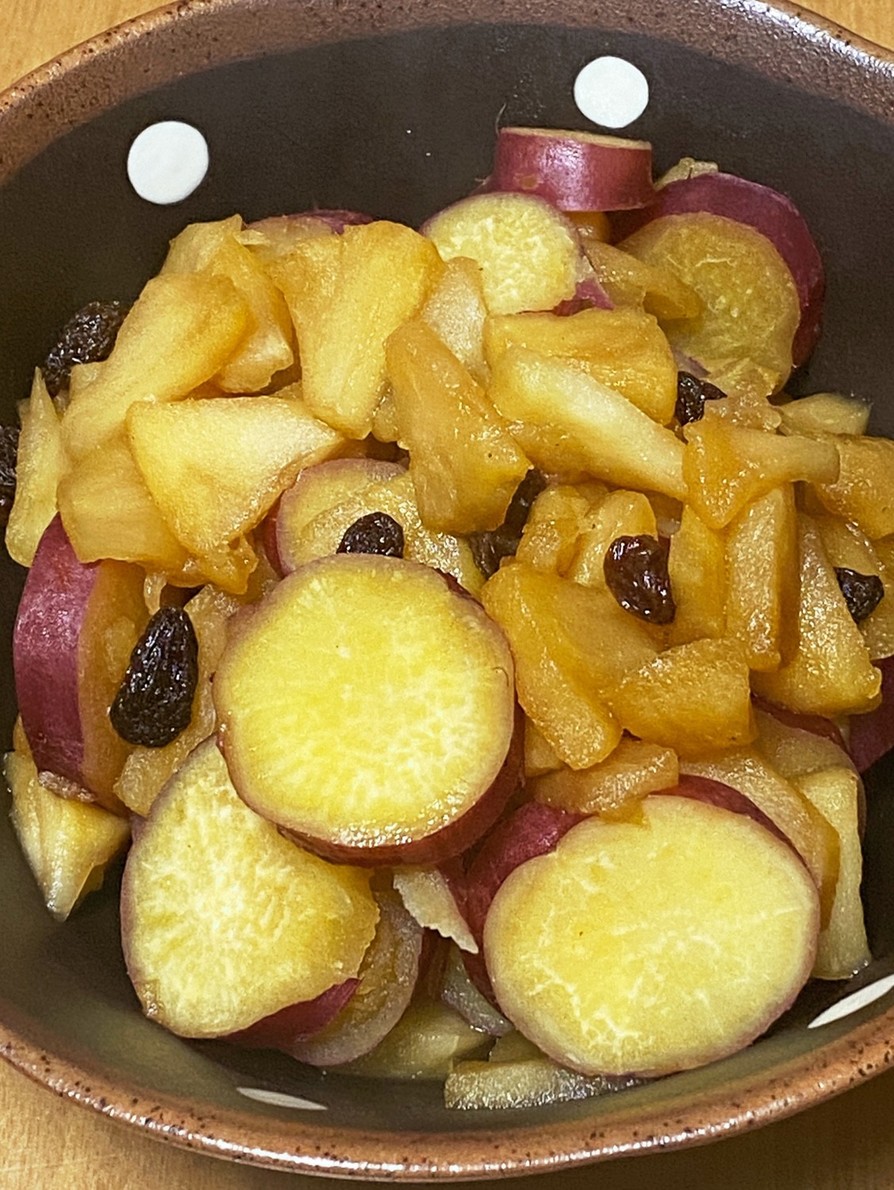 さつまいもとりんごの煮物の画像