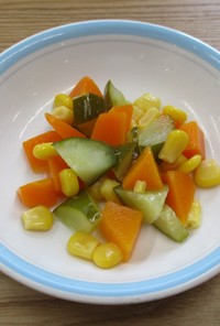 （保育所）彩り野菜のピクルス風