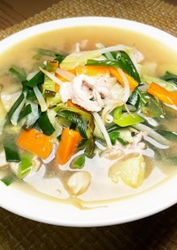 Wスープ（味覇、鶏系＋海鮮系）タンメン