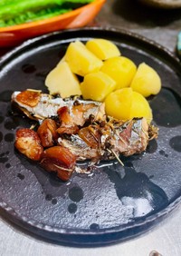 実山椒と秋刀魚のコンフィ