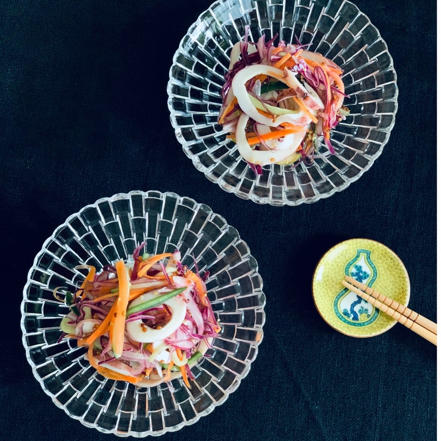 イカとカラフル野菜マリネの画像