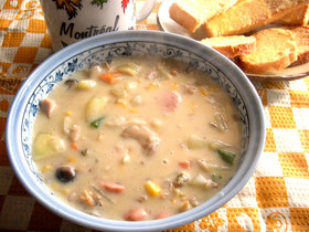 具沢山、贅沢濃厚チャウダー!