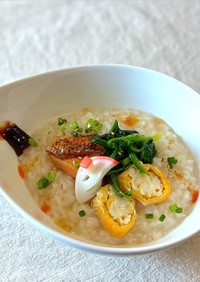 韓国風ヘルシー鮮やかなピリ辛アジアン粥