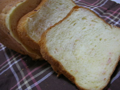 超♡がつく程ふわふわなハムチーズ食パンの写真
