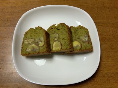 栗の渋皮煮の抹茶パウンドケーキの写真