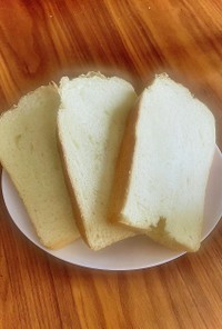 トーストのためのふわんふわん早焼き食パン