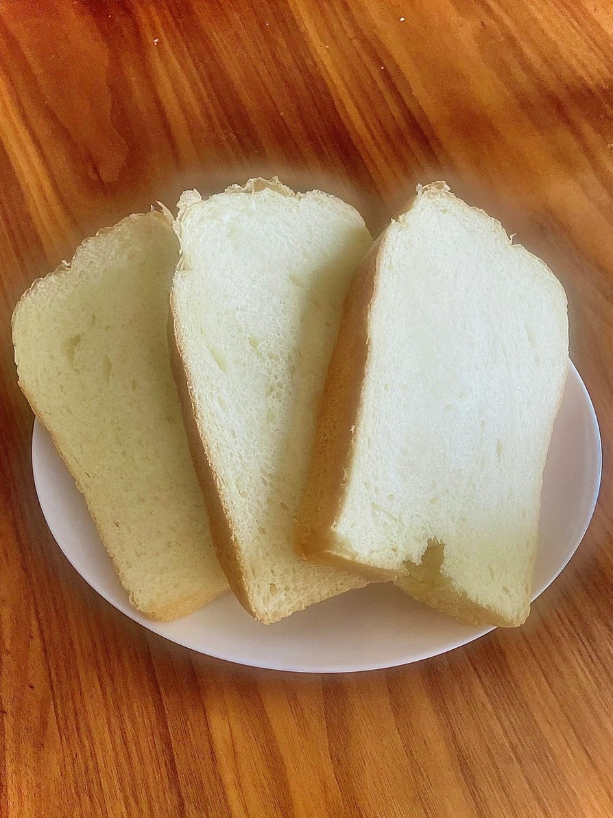 トーストのためのふわんふわん早焼き食パンの画像