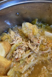 豚肉キムチ鍋のスープ