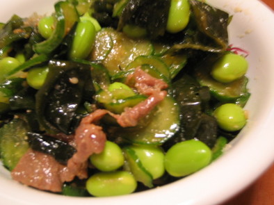 キュウリ・枝豆・牛肉のナムルの写真
