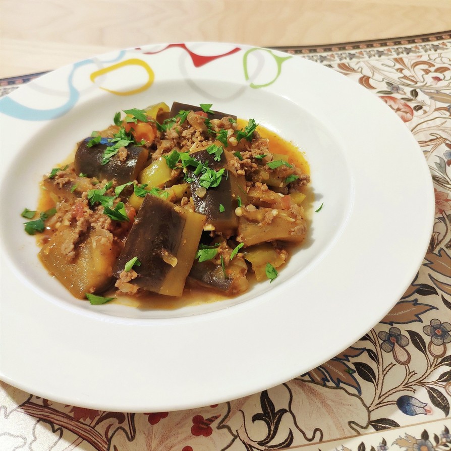 ケニア産コラードグリーンと牛ひき肉の煮込みレシピ