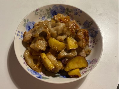 鶏肉と根菜の甘酢炒めの写真