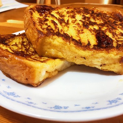 バターのフレンチトーストの写真